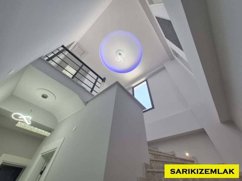 Edremit Güre Mah`da4+1  Villa. - 19