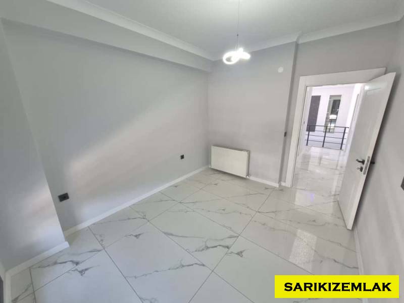 Edremit Güre Mah`da4+1  Villa. - 2