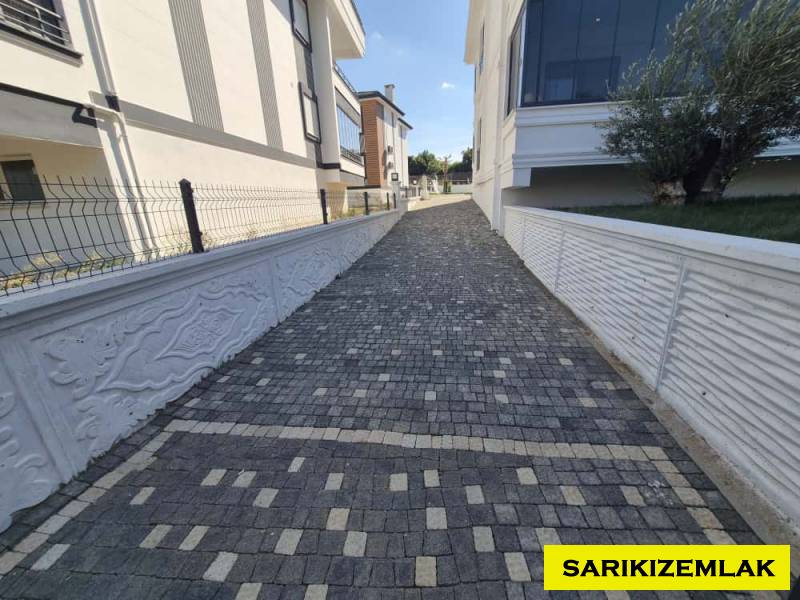 Edremit Güre Mah`da2+1  Daire. - 2