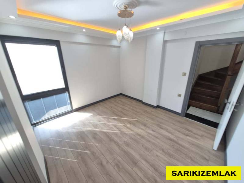 Edremit Akçay Mah`da5+1  Villa. - 24