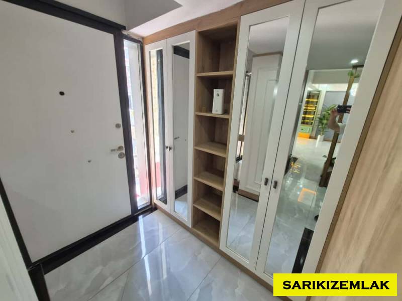 Edremit Akçay Mah`da5+1  Villa. - 16