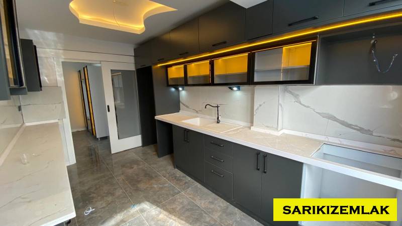 Edremit Akçay Mah`da3+1  Daire. - 3