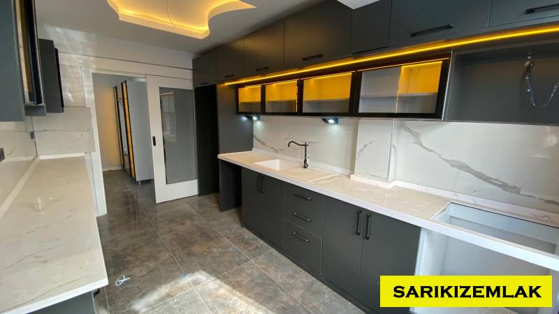 Edremit Akçay Mah`da3+1  Daire. - 17