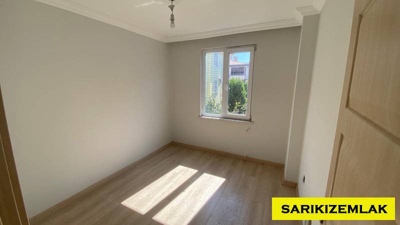 Edremit Akçay Mah`da2+1  Daire. - 12