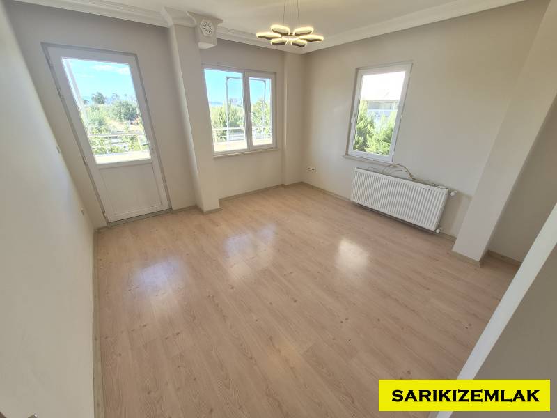 Edremit Altınkum Mah`da2+1  Daire.