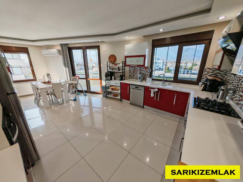 Edremit Akçay Mah`da4+1  Daire. - 24