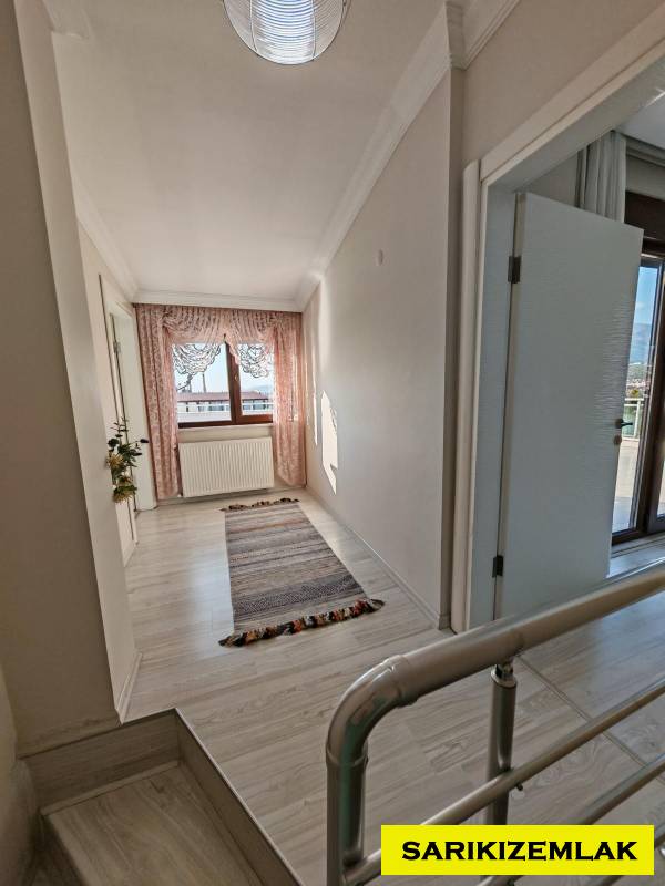 Edremit Akçay Mah`da4+1  Daire. - 27