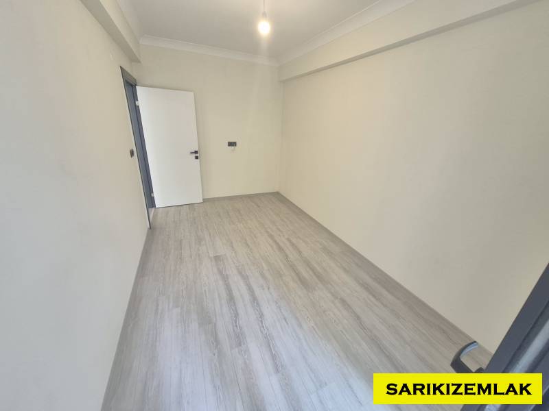 Edremit Akçay Mah`da1+1  Daire. - 12