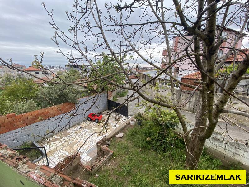 Edremit Kadıköy Mah`da2+1  Müstakil Ev.