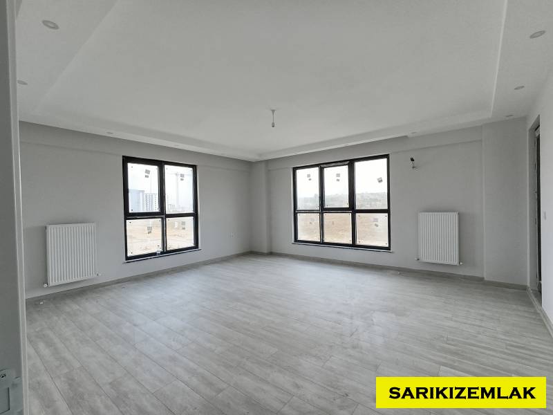 Merkez Esenler Mah`da3+1  Daire.