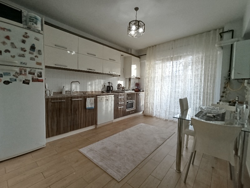 Merkez Cevat Paşa Mah`da3+1  Daire. - 6