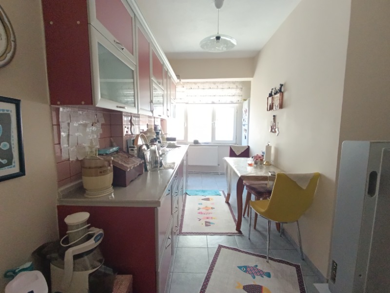 Merkez Cevat Paşa Mah`da2+1  Daire. - 14