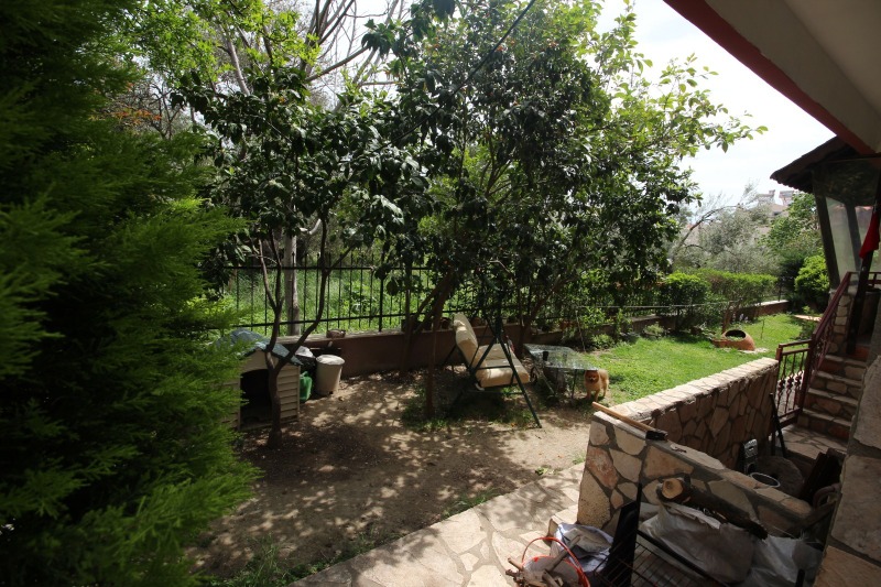 Edremit Güre Cumhuriyet Mah`da3+1  Villa. - 14