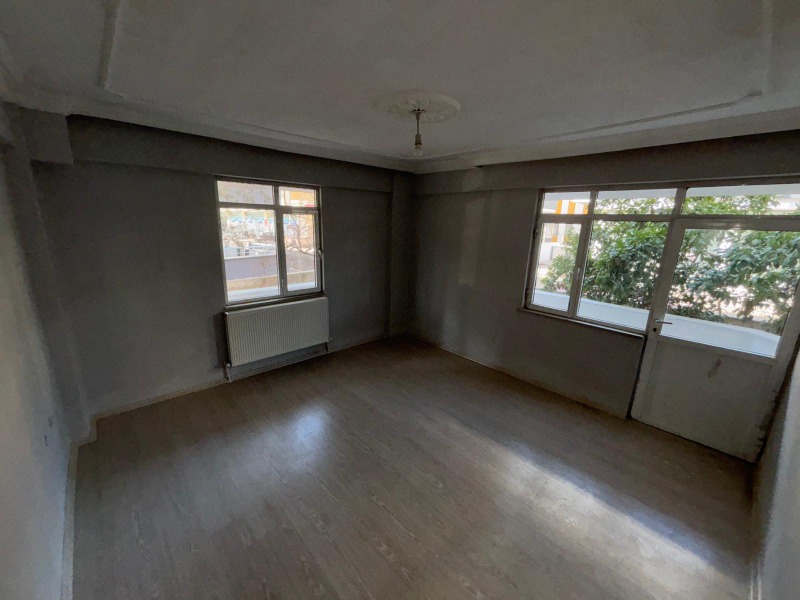 Edremit Eroğlan Mah`da2+1  Daire.