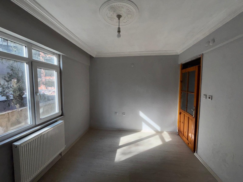 Edremit Eroğlan Mah`da2+1  Daire. - 20