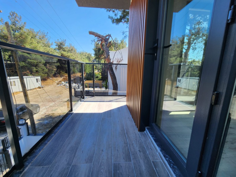 Merkez Güzelyalı Mah (Güzelyalı Köyü)`daVilla. - 10