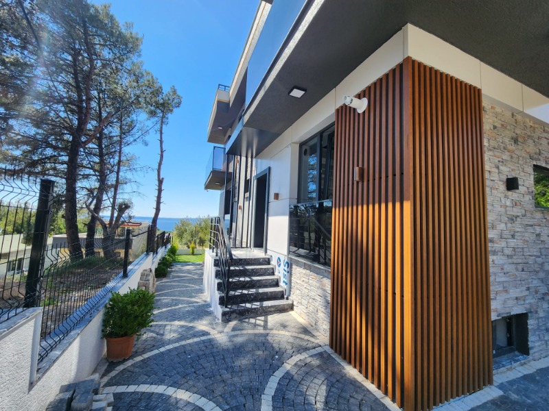 Merkez Güzelyalı Mah (Güzelyalı Köyü)`daVilla. - 24