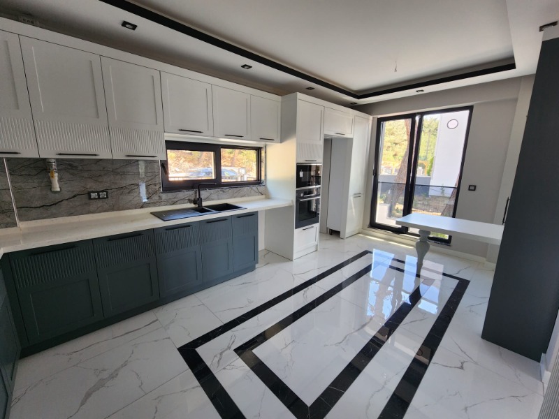 Merkez Güzelyalı Mah (Güzelyalı Köyü)`daVilla. - 27