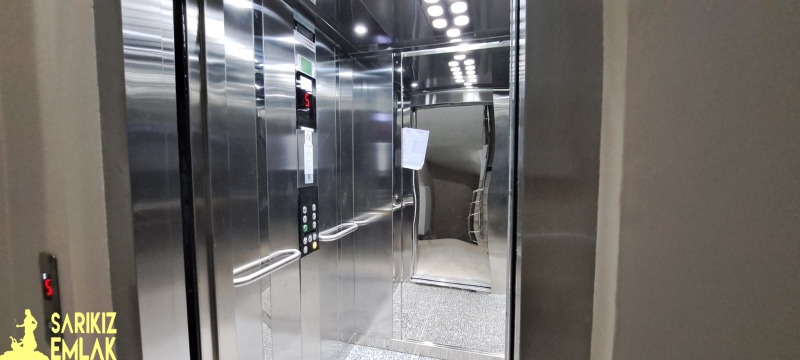 Edremit Gazicelal Mah`da2+1  Daire.