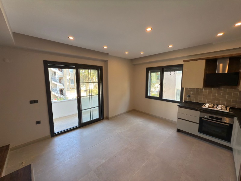 Edremit İkizçay Mah`da2+1  Daire. - 5