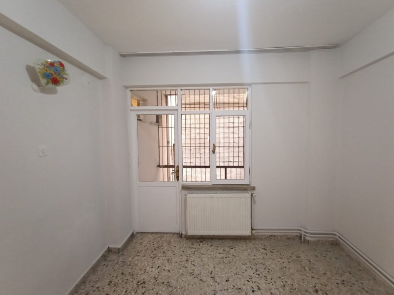 Edremit Camivasat Mah`da3+1  Daire. - 30