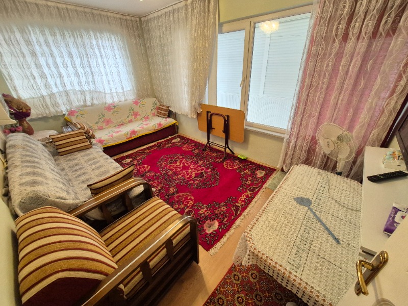 Edremit Akçay Mah`da2+1  Daire. - 12