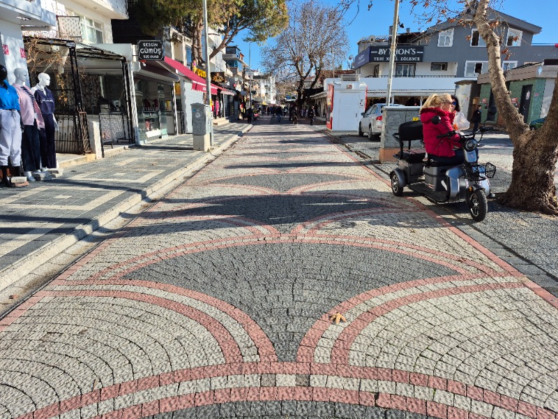 Edremit Akçay Mah`da DevrenDükkan & Mağaza. - 13