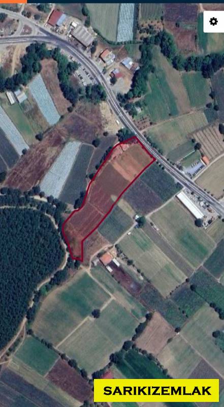 Yenice Cumhuriyet Mah (Kalkım Köyü)`daTarla.