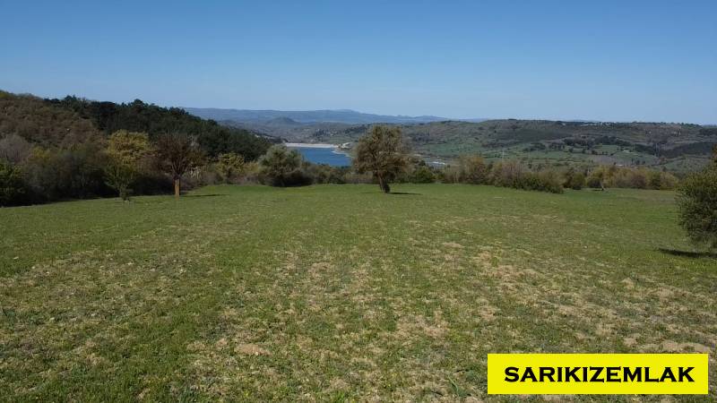 Ayvacık Kısacık Köyü`daTarla. - 10