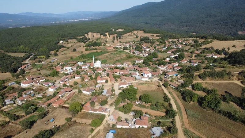 Yenice Sazak Köyü`daTicari + Konut. - 12