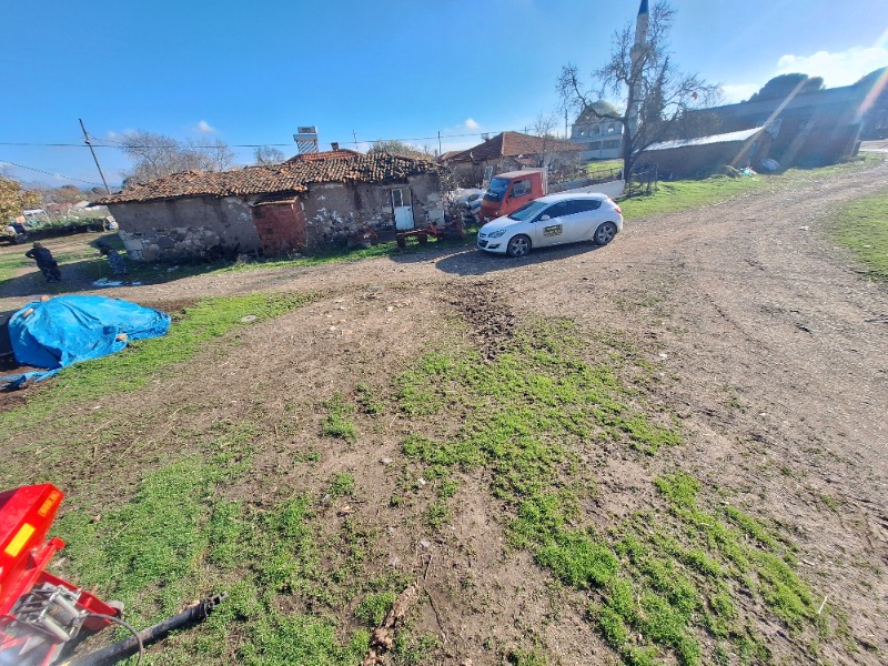 Ezine Hacı Hüseyinler Mah (Yenioba Köyü)`daVilla. - 2