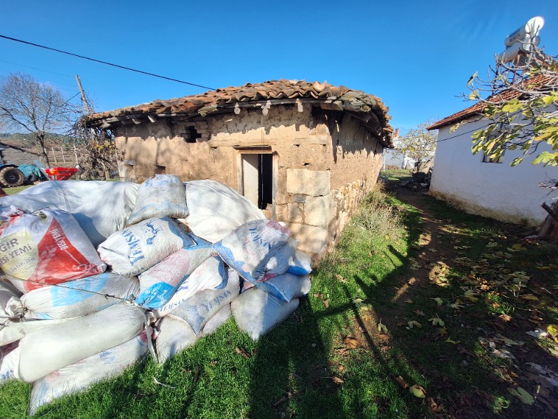 Ezine Hacı Hüseyinler Mah (Yenioba Köyü)`daVilla. - 6